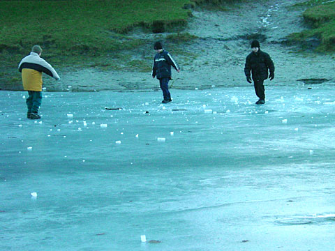 Children on ice